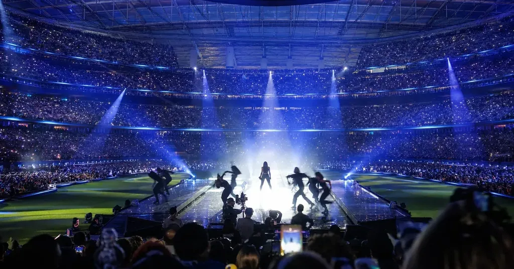 Lisa au SoFi Stadium : la scène pop qui a lancé le Mondial côté américain